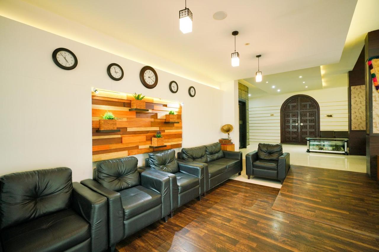 Oyo 1684 Hotel Malabar Inn Kozhikode Zewnętrze zdjęcie