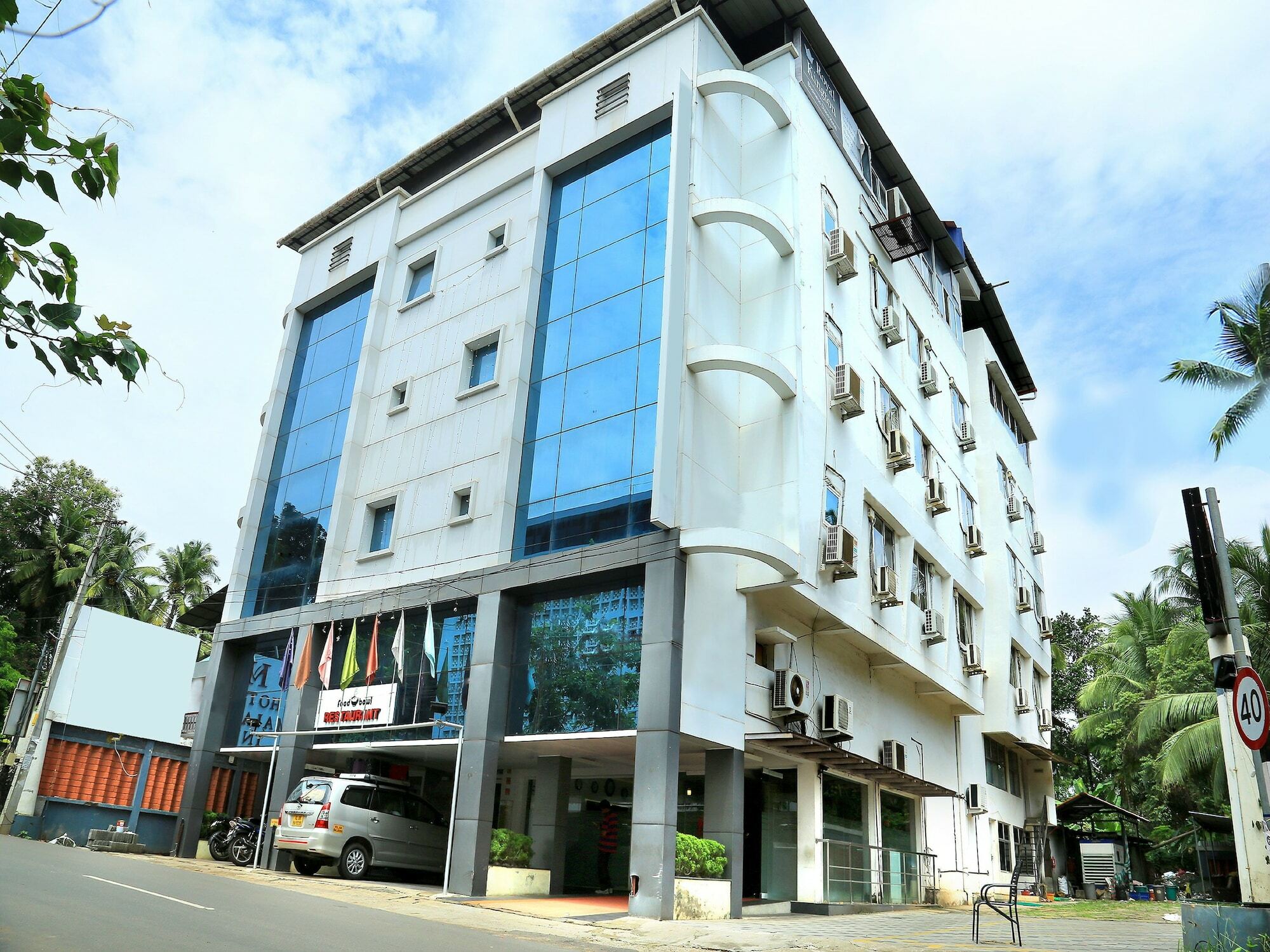 Oyo 1684 Hotel Malabar Inn Kozhikode Zewnętrze zdjęcie